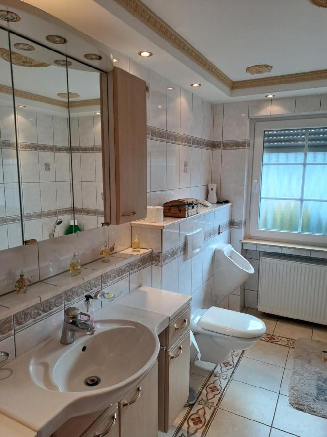 Ferienwohnung Schleiten Puttlingen ภายนอก รูปภาพ