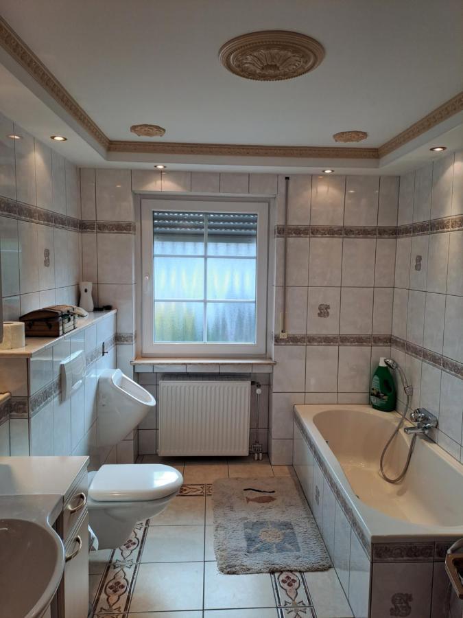 Ferienwohnung Schleiten Puttlingen ภายนอก รูปภาพ